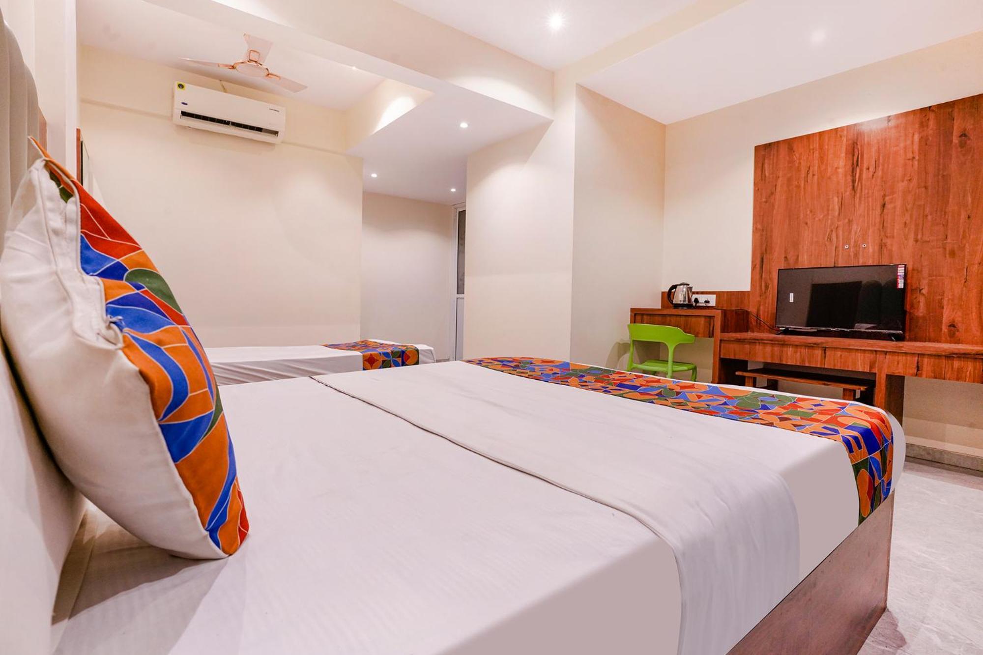 Fabexpress Utsav Residency - Nr Panvel Hotel Jamb Ngoại thất bức ảnh
