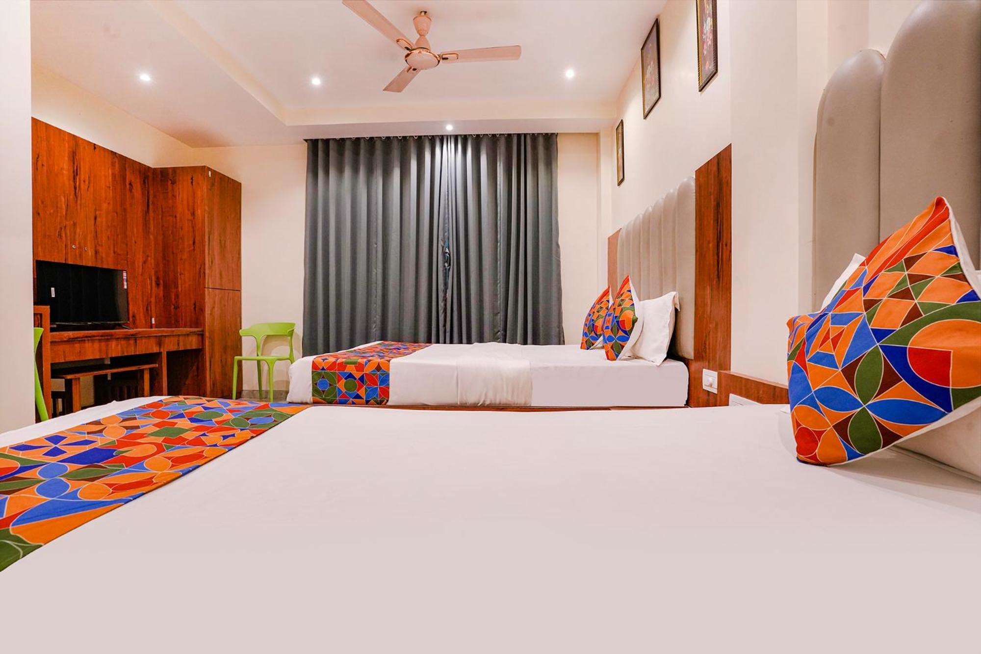 Fabexpress Utsav Residency - Nr Panvel Hotel Jamb Ngoại thất bức ảnh