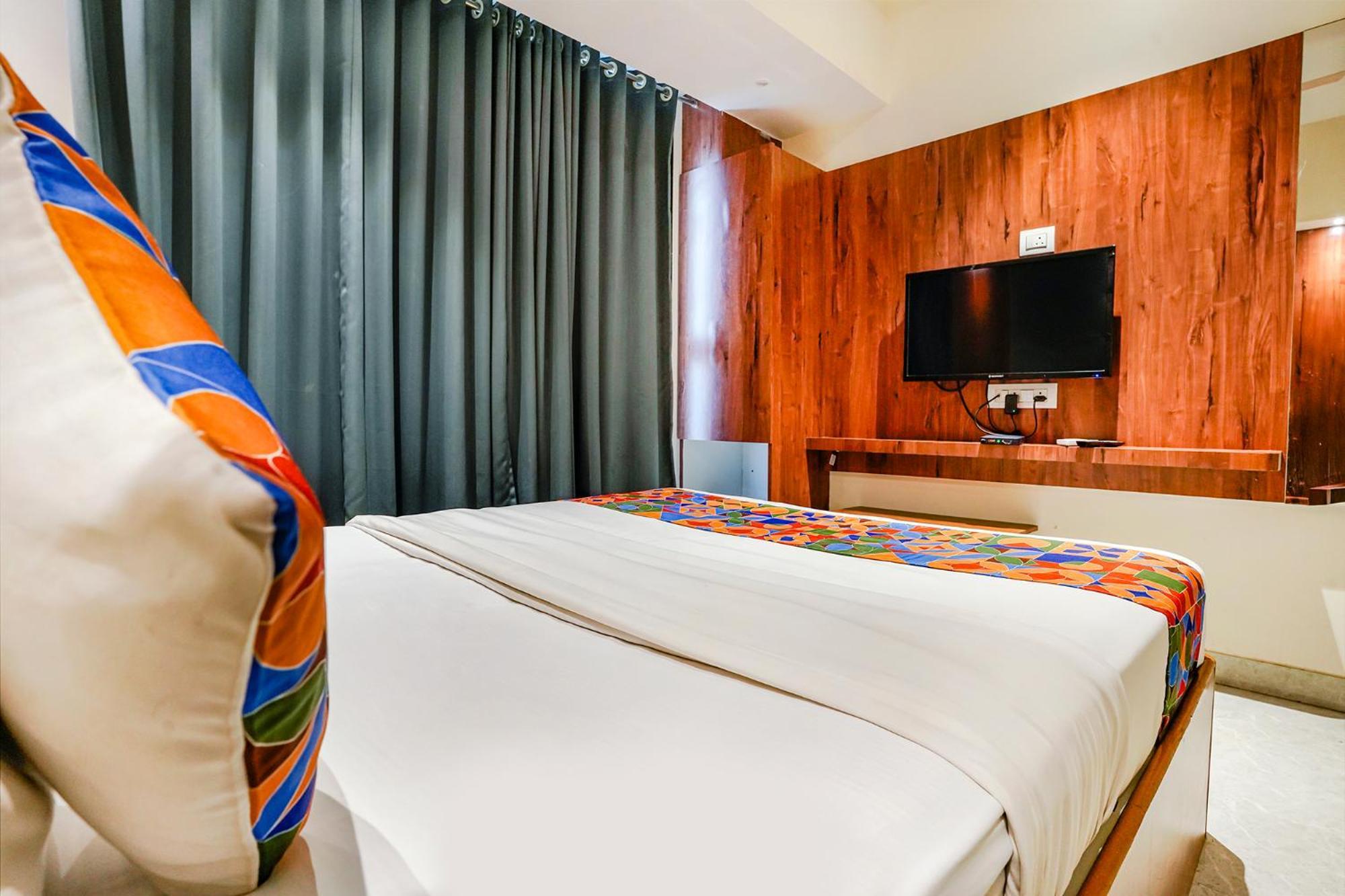 Fabexpress Utsav Residency - Nr Panvel Hotel Jamb Ngoại thất bức ảnh